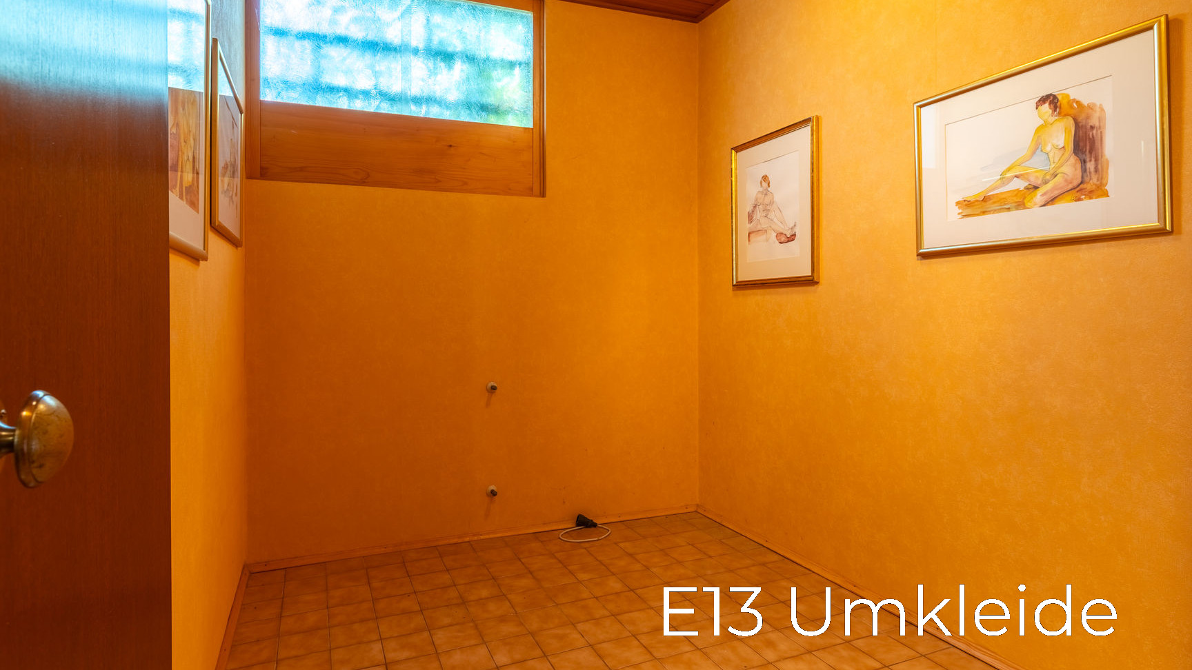 E13 